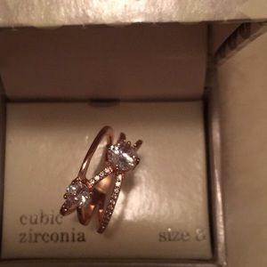 ♥️ Cubic zirconia ring
